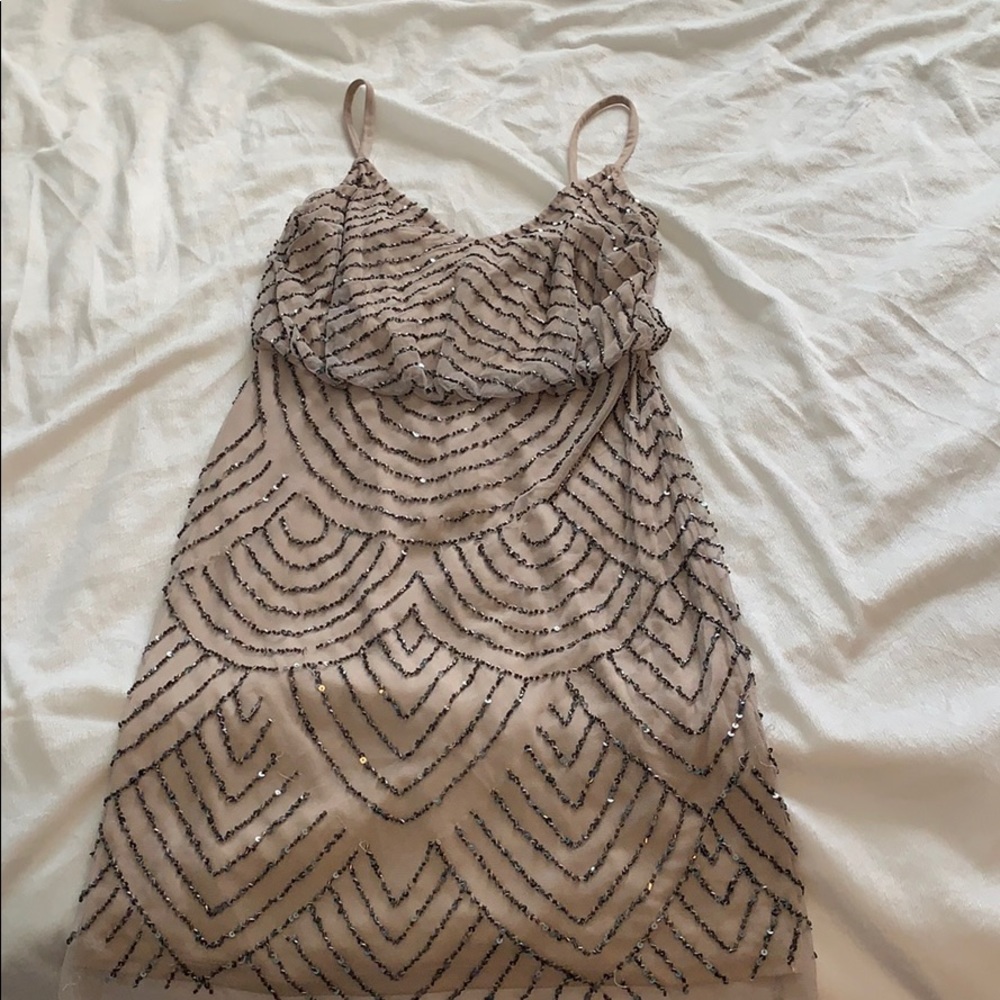 Adrianna Papell evening- Beige sequined dress